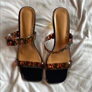 Stylish Brown tortoiseshell Print Sandals with Slip-On Design